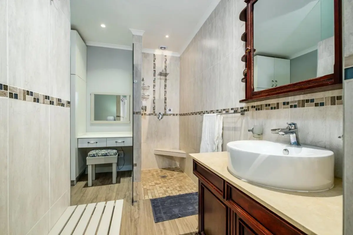 Image 2 of 49-on-Cherry