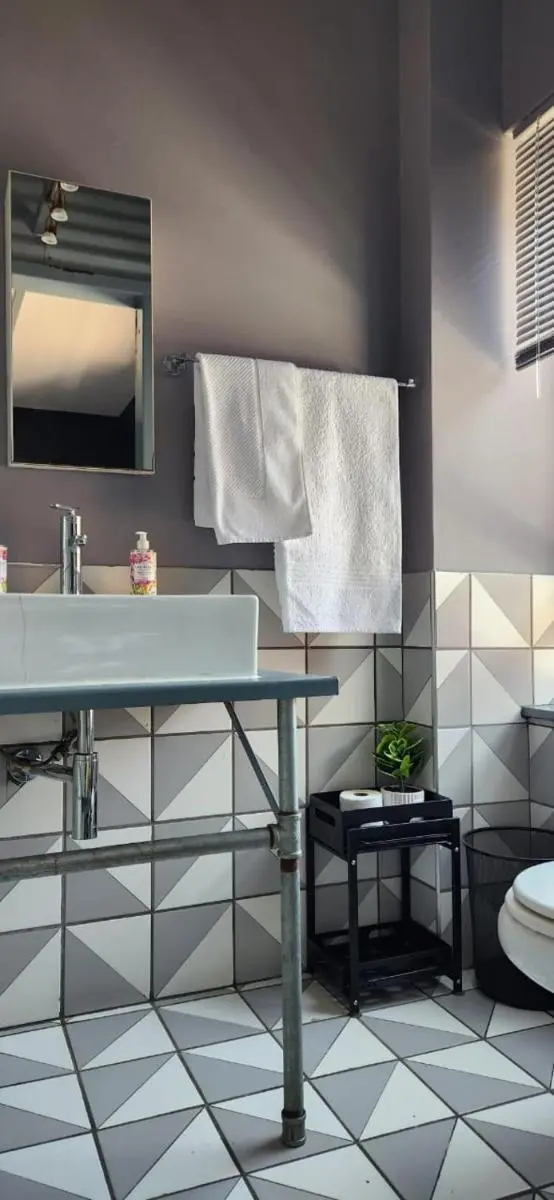 Image 4 of 4AM Legacy Studios