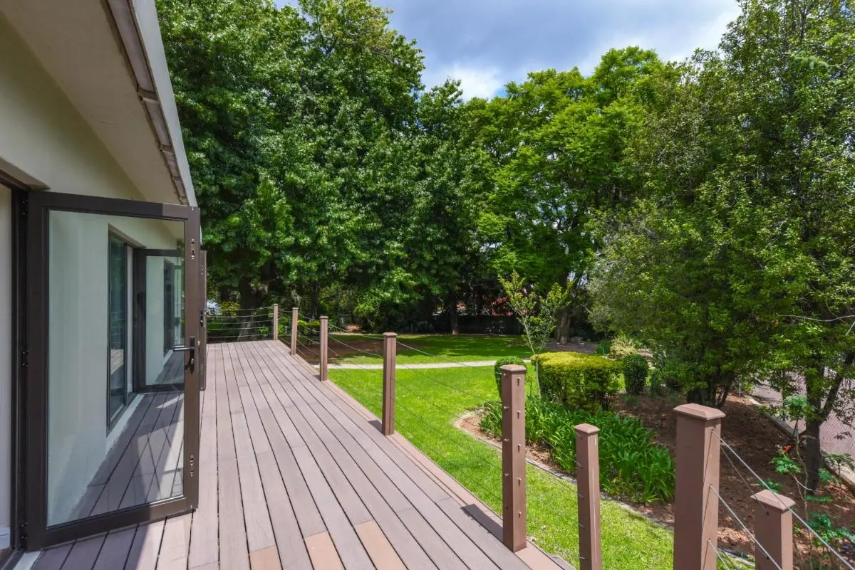 Image 4 of 4 Bedroom – Family Home – Tennis Court – Pool