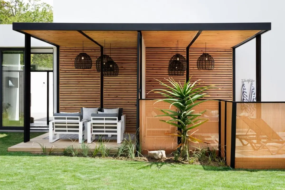 Image 4 of 4 Lulworth