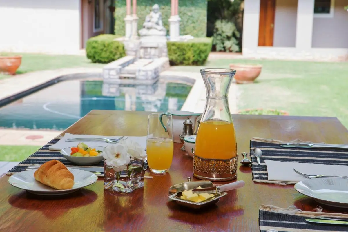 Image 4 of 58 On Hume