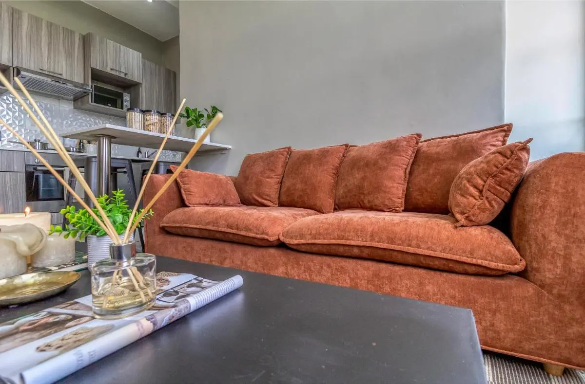 Image 4 of 5 min from Mall, City Oasis with Pool, Fast Wifi, Parking, Cinema