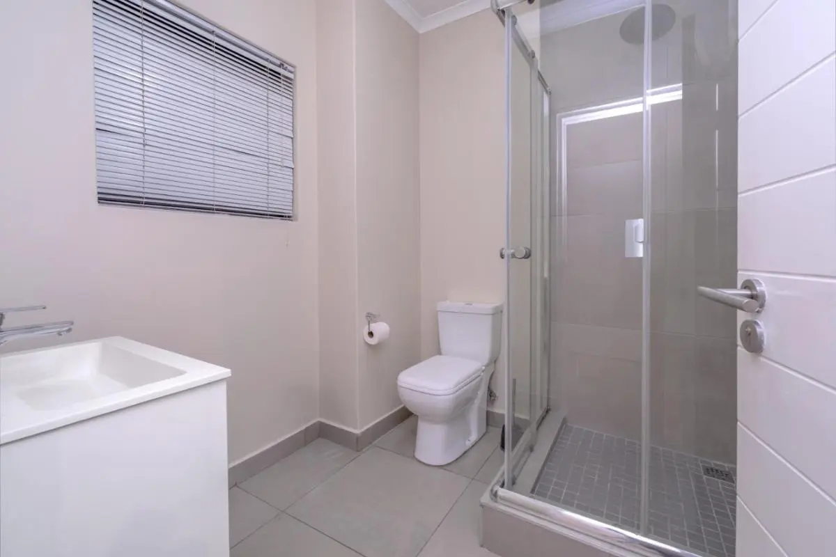 Image 2 of 7 on Middle Serviced Apartments