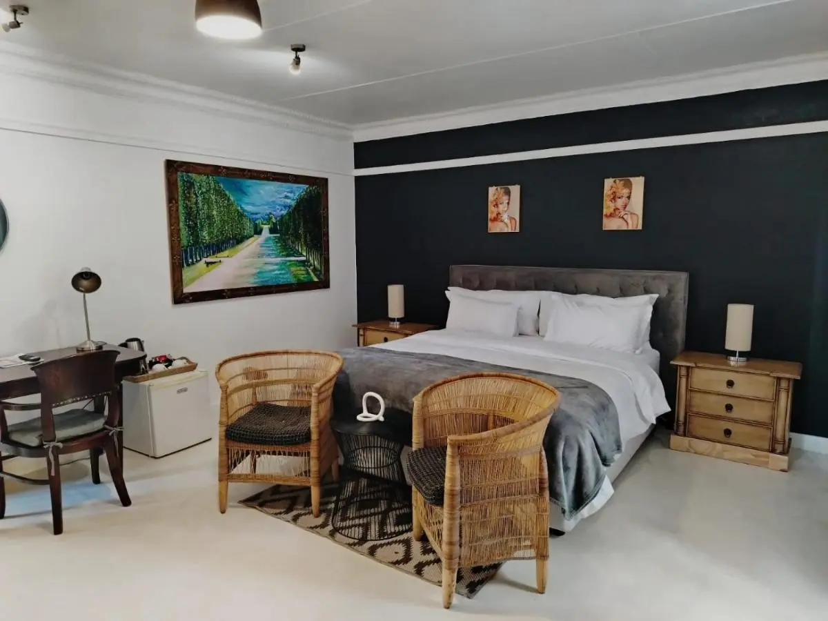 Image 1 of 84 on Fourth Guest House