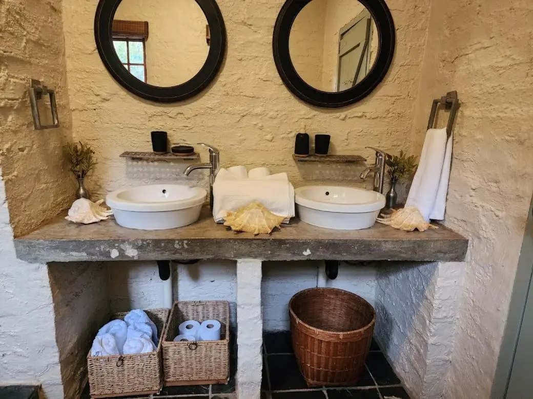 Image 2 of 8 at Norman Crescent