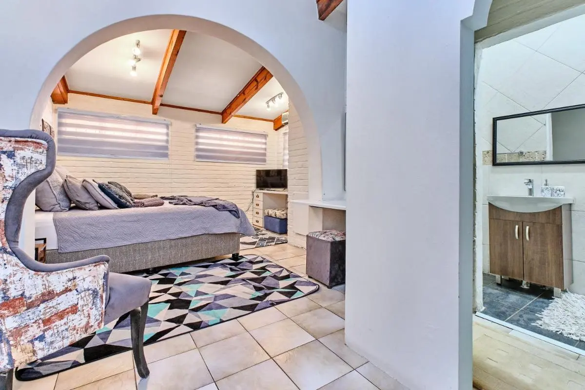 Image 2 of Advas Place – Grand 5