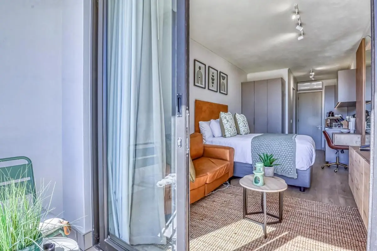 Image 3 of Aesthetic Oasis at One Rosebank