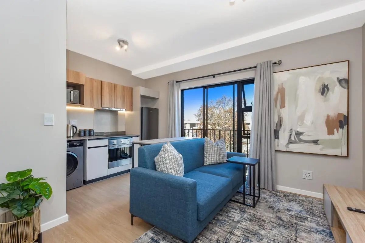 Image 4 of Akaru Apartments