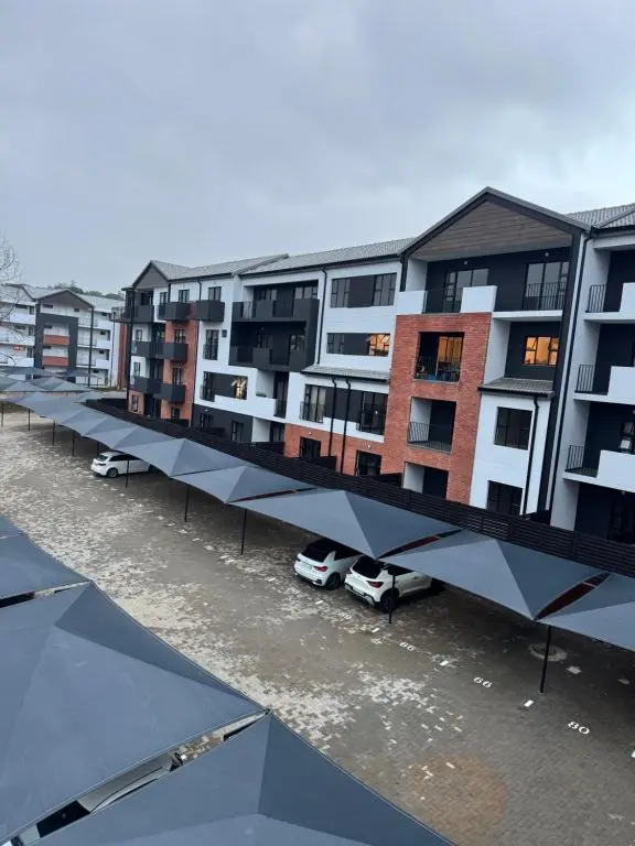 Image of Akaru Habitat – City break