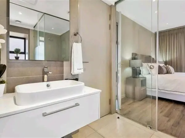 Image 6 of Apartment Towers in Sandton- with luxury Spa