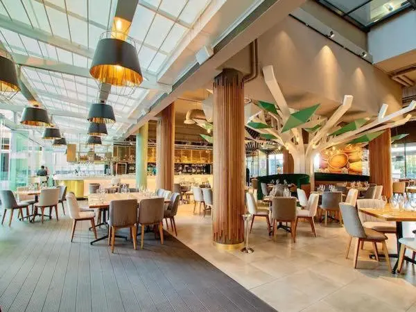 Image 4 of Apartment Towers in Sandton- with luxury Spa