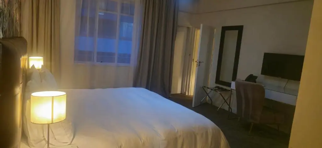 Image of Ascot Hotel