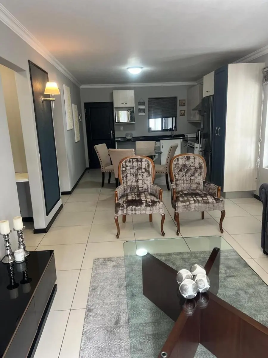 Image 3 of BIG DREAMS LUXURY SUITE RIVONIA