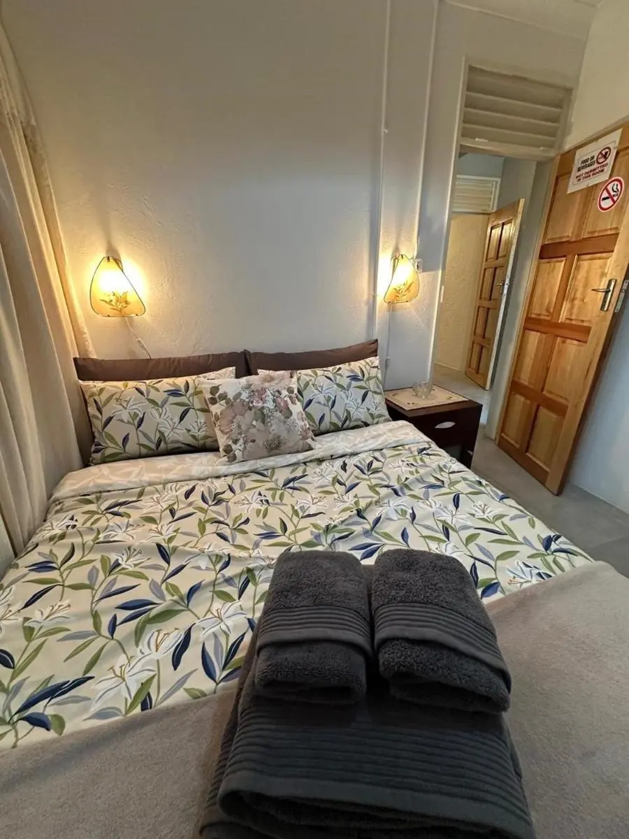 Image 2 of Bagley Terrace 136 Cottage