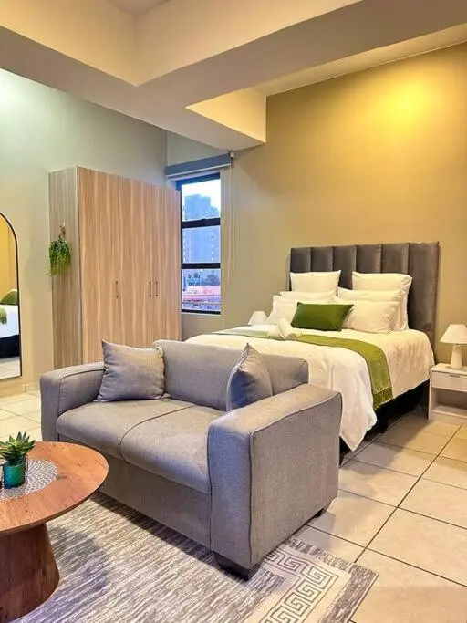 Image 3 of Boho Studio in Central Rosebank