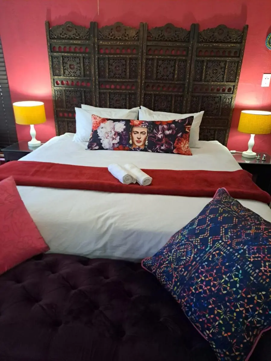 Image 6 of Bougain’Villas