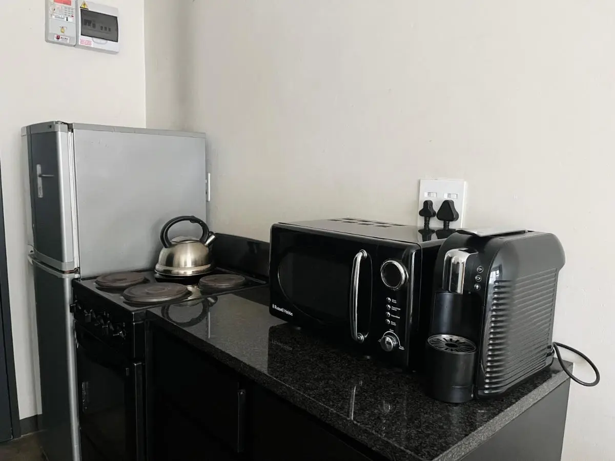 Image 4 of COGE – Maboneng – Studio