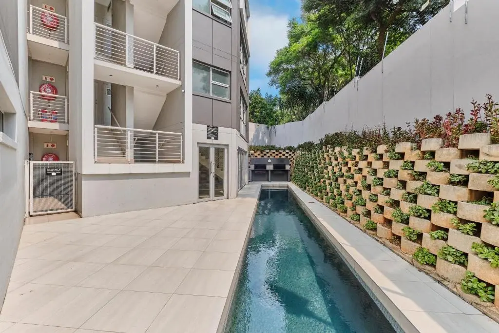 Image of Central Sandton 2 Bed Apartment with WiFi , Gym and Pool