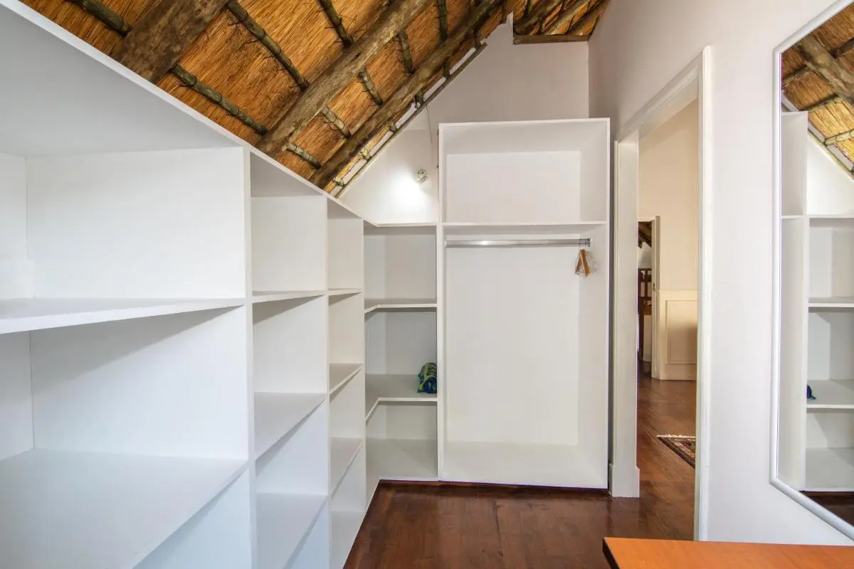 Image 2 of Charming Country Villa Sandton with Back Up Power & Water