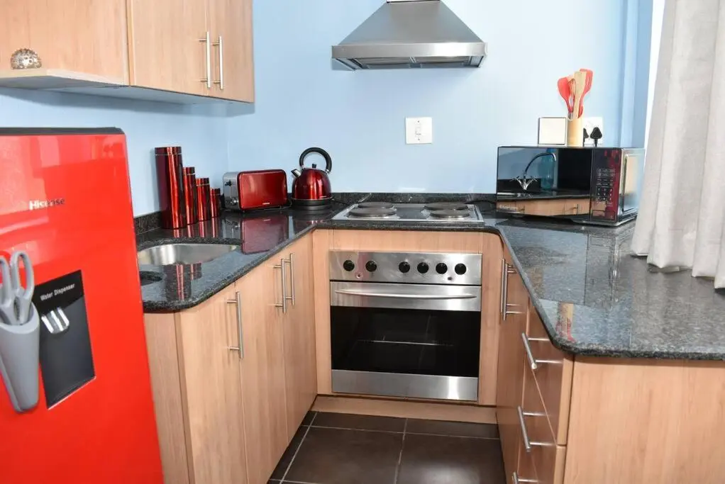 Image 3 of Chic Oasis in Vibrant Jozi BDC