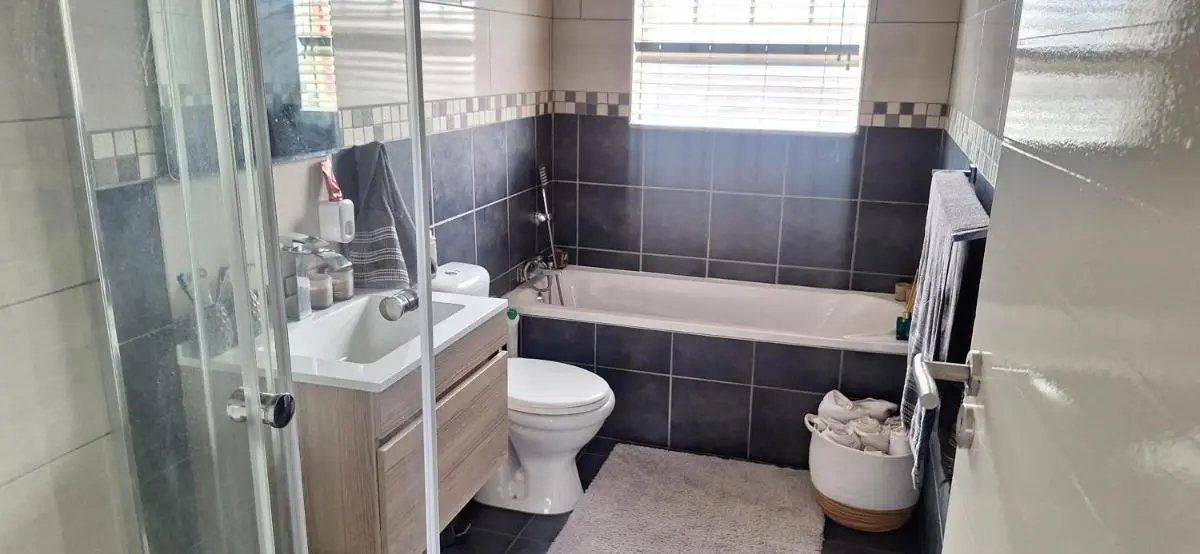 Image 2 of Chic & Cozy 2-Bedroom Retreat