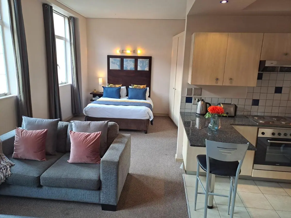 Image 6 of Cloud Ink @Mapungubwe