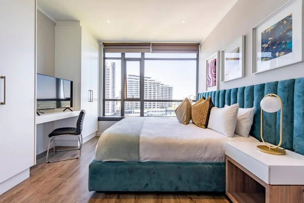 Image 1 of Contemporary unit in the Heart of the Sandton city