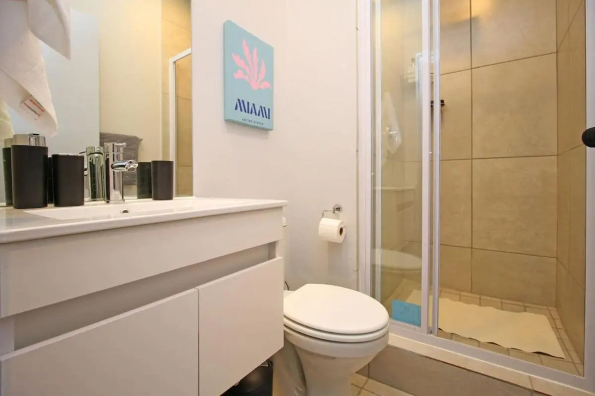 Image 2 of Cosy Studio in 2238 Circa Illovo