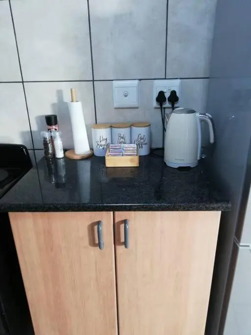 Image 5 of Cosy apartment with secure parking