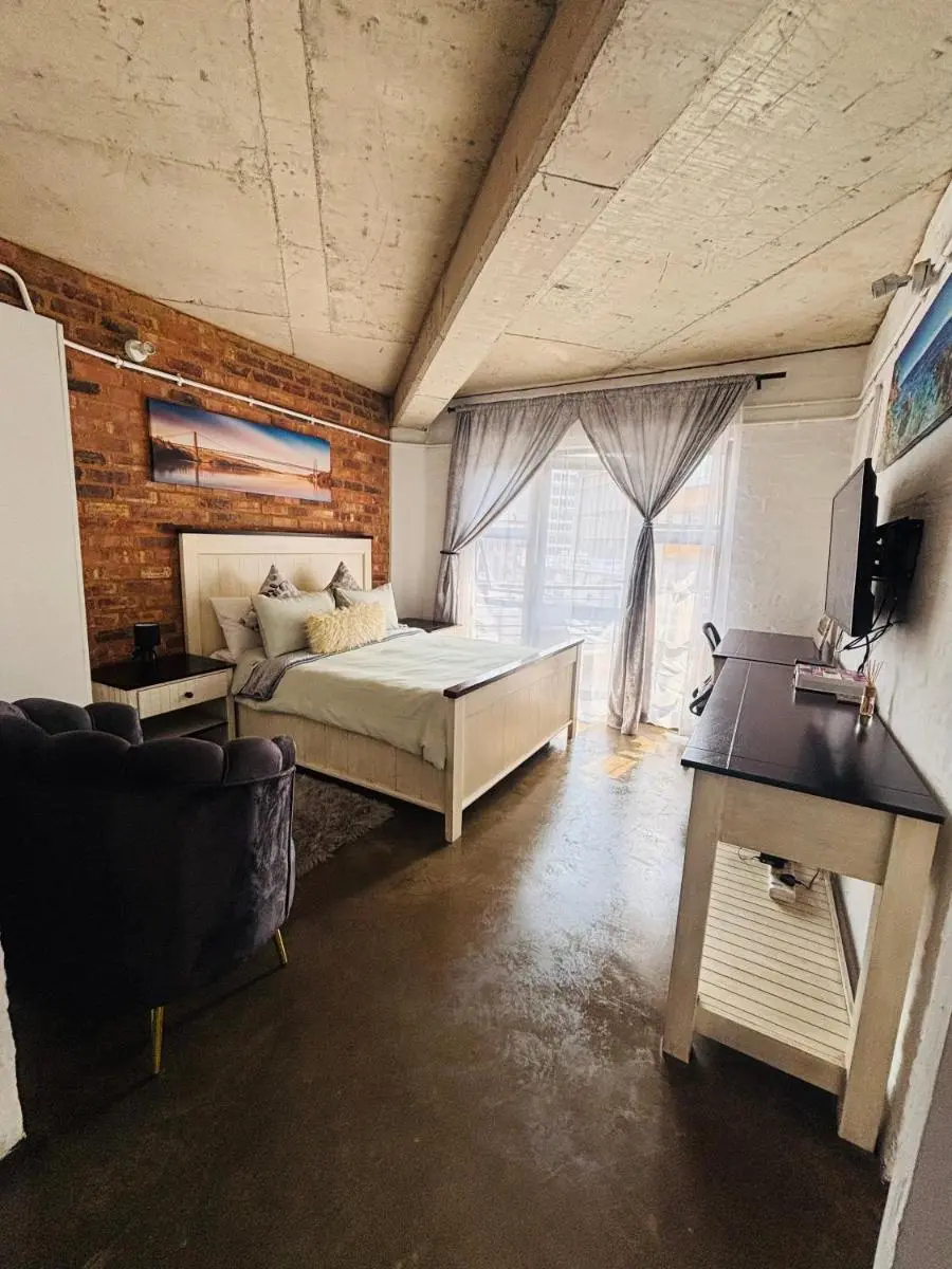 Image 1 of Cosy escape Balcony High speed WiFi Amenities