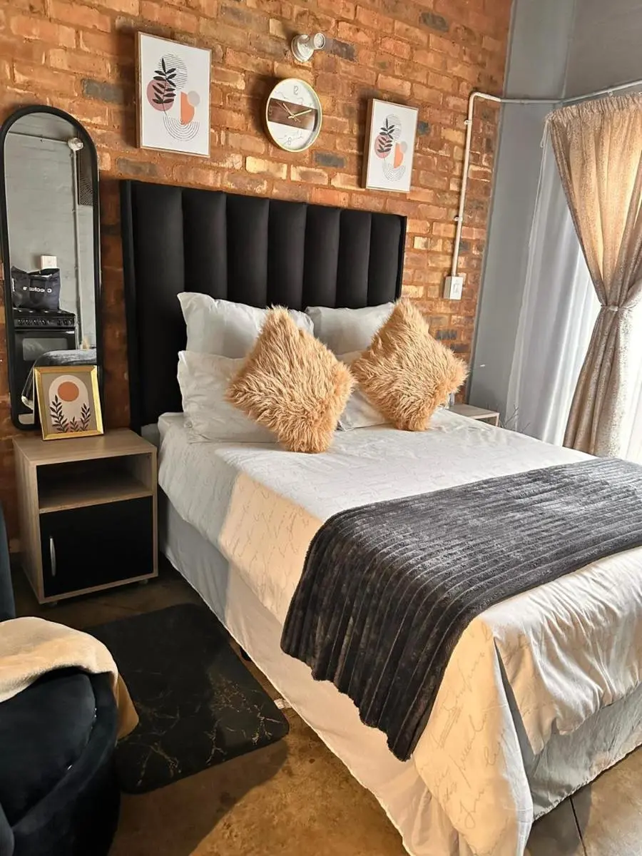 Image 3 of Cosy mini happy place