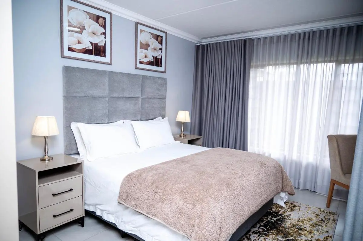 Image 1 of Cottonwoods Apartments