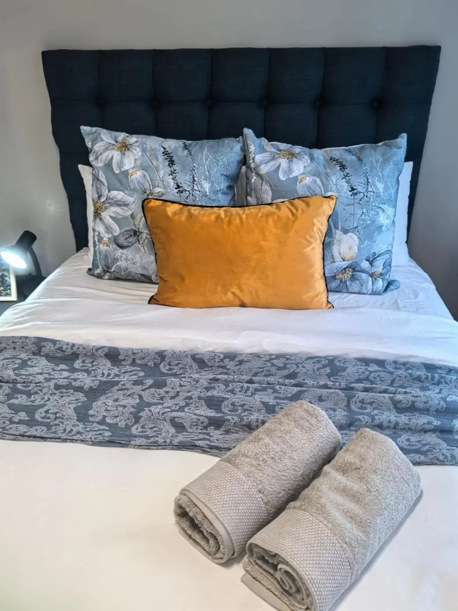 Image 1 of Cozy Cottage on 5th Avenue