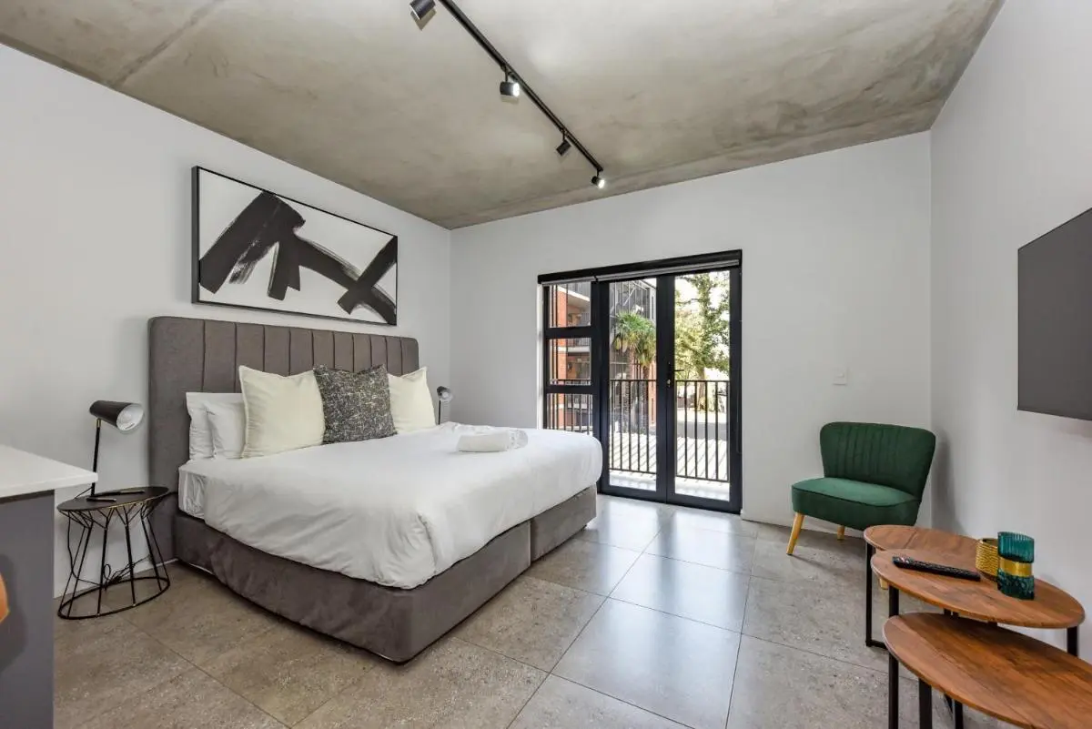 Image 1 of Cozy Hyde Park House Apartments