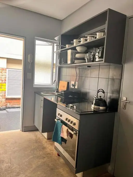 Image 3 of Cozy condo in the heart of Maboneng