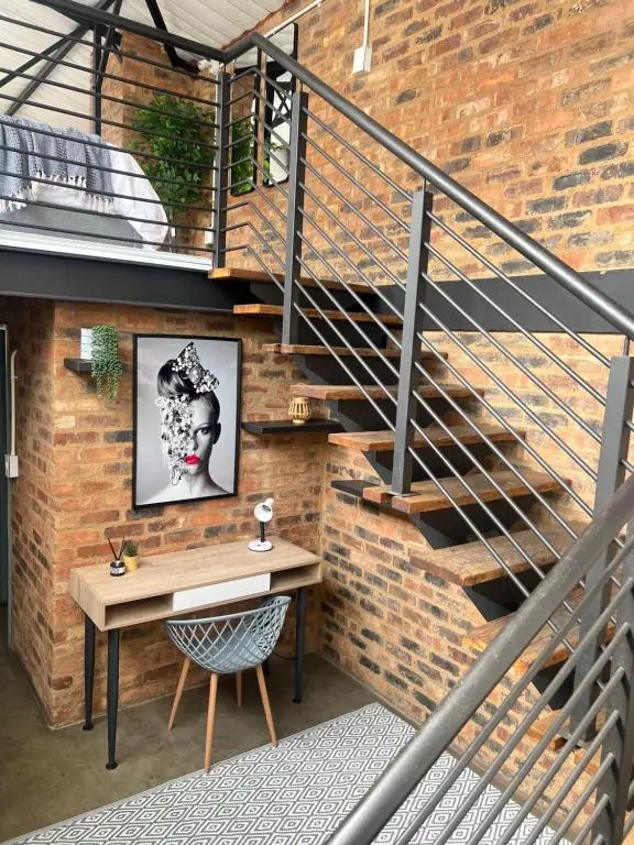 Image of Craftsmanship Loft 344