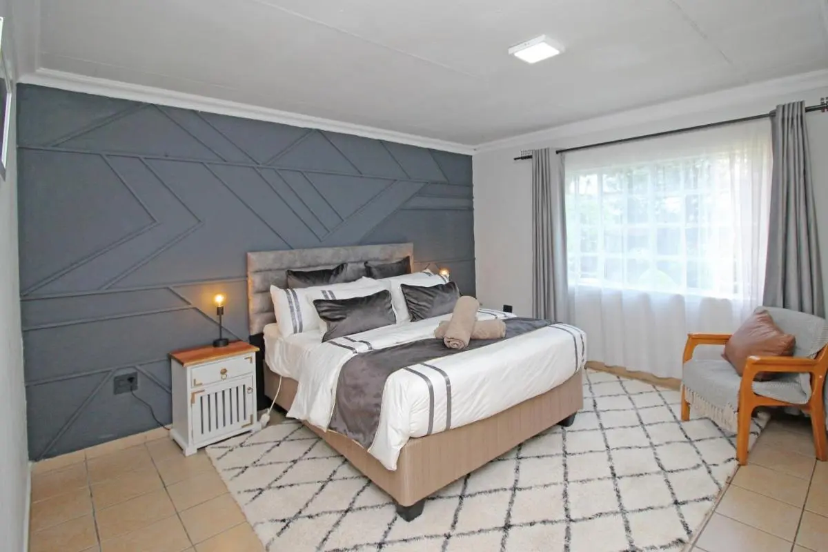 Image 1 of Daily Fresh Farmhouse