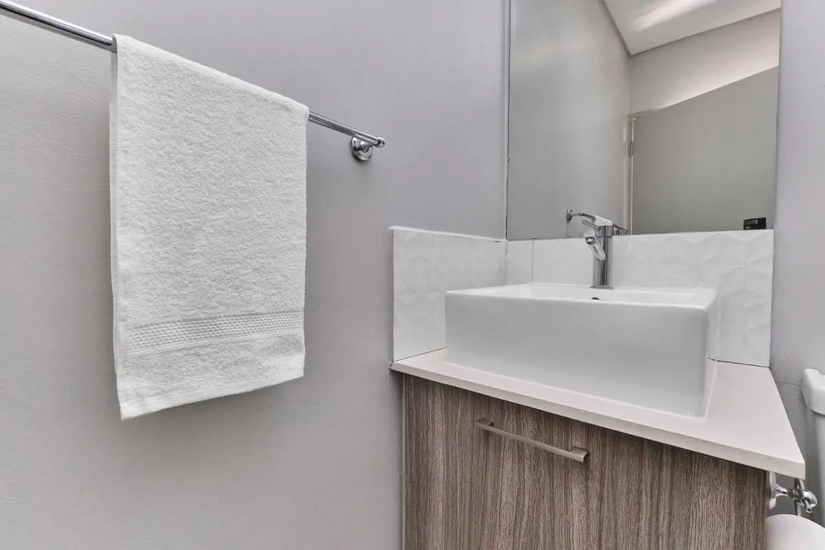 Image 2 of Duke Suite