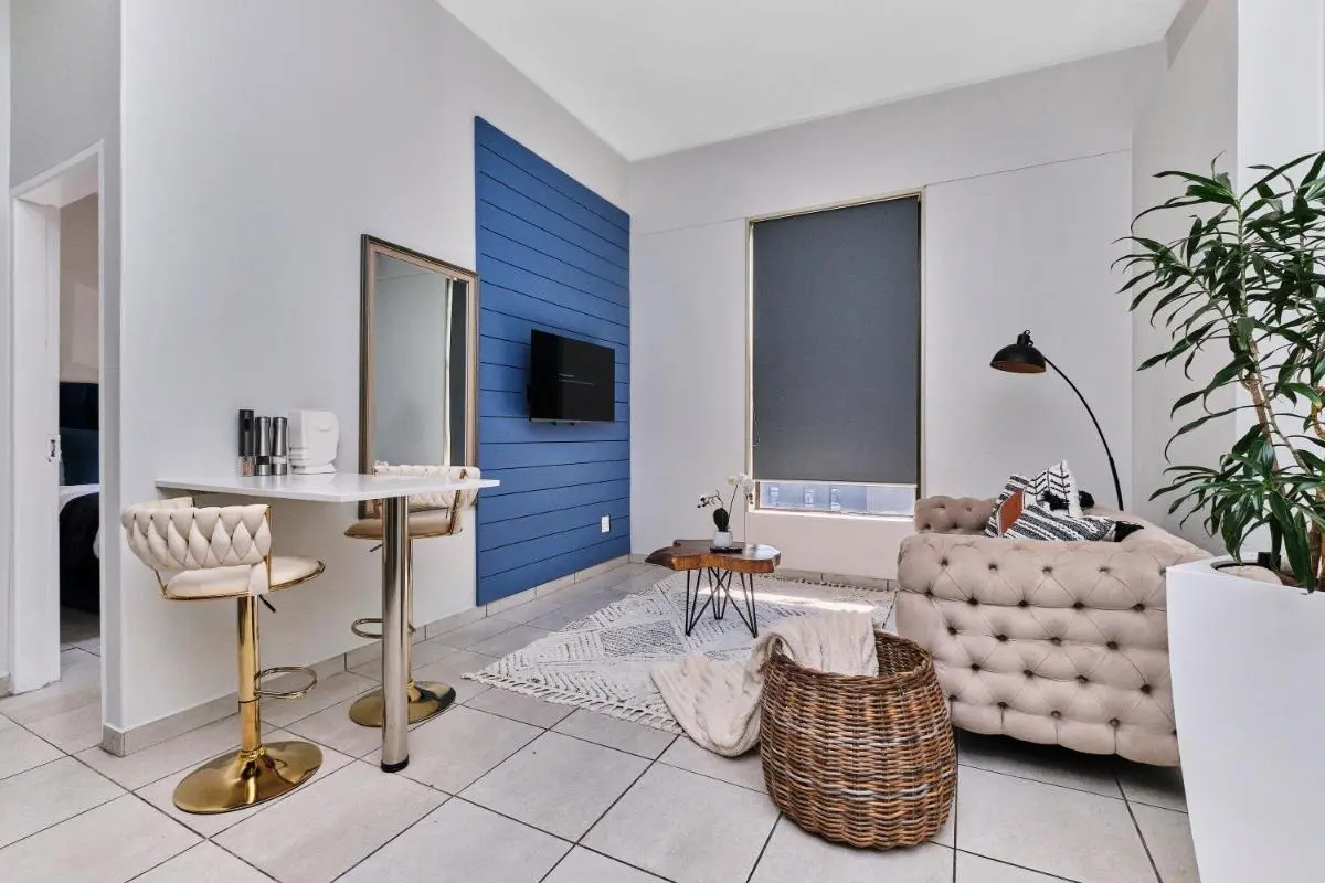 Image 5 of Duke Suite