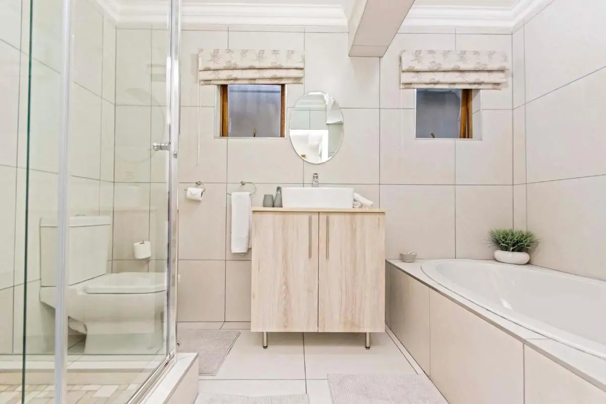 Image 2 of Dunton Guest House