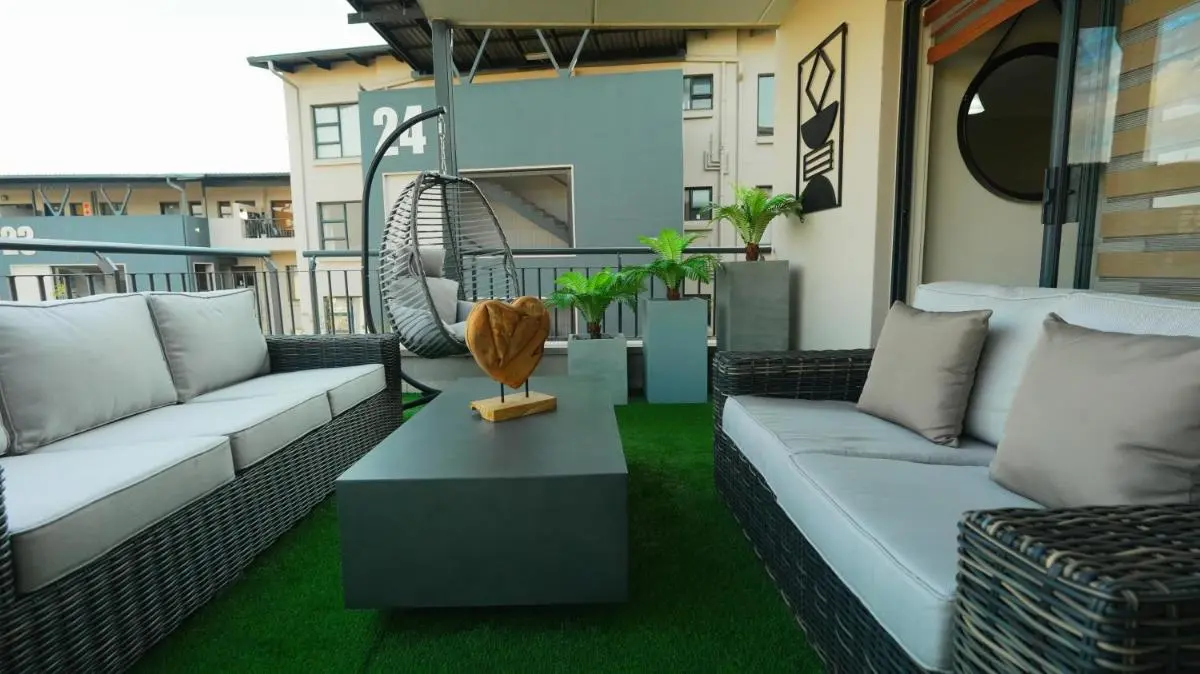 Image 6 of Earthy and Organic