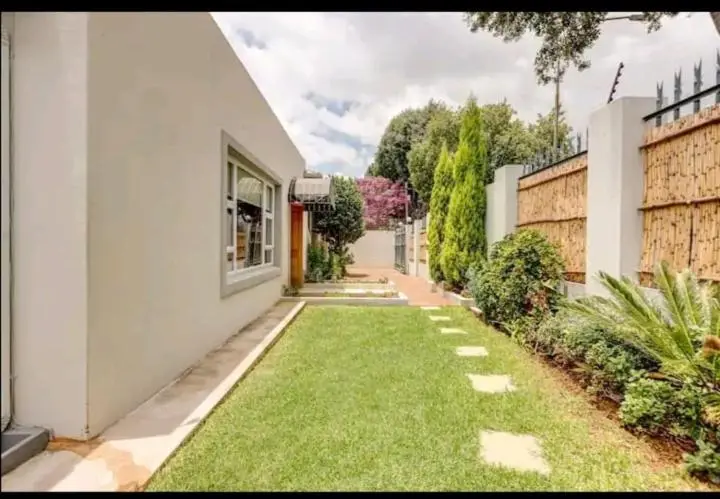 Image 6 of East Prestige lodge