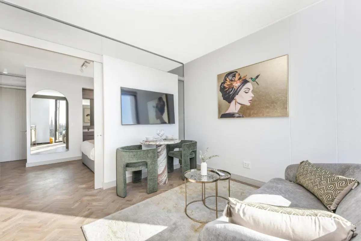 Image 4 of Easy Stay-One Rosebank