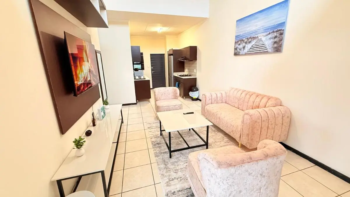 Image 5 of Easy Stay 2 Bedroom Apartment Oakdene Near Glen Mall