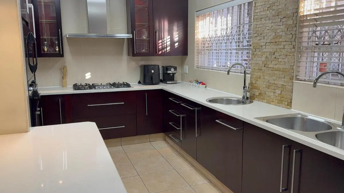 Image 2 of Elegant 5BR House with Pool, Gourmet Kitchen and Reliable Generator