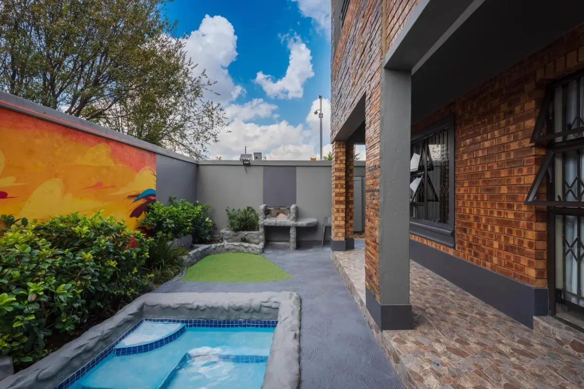 Image 6 of Evans Village – Apartments & Spa