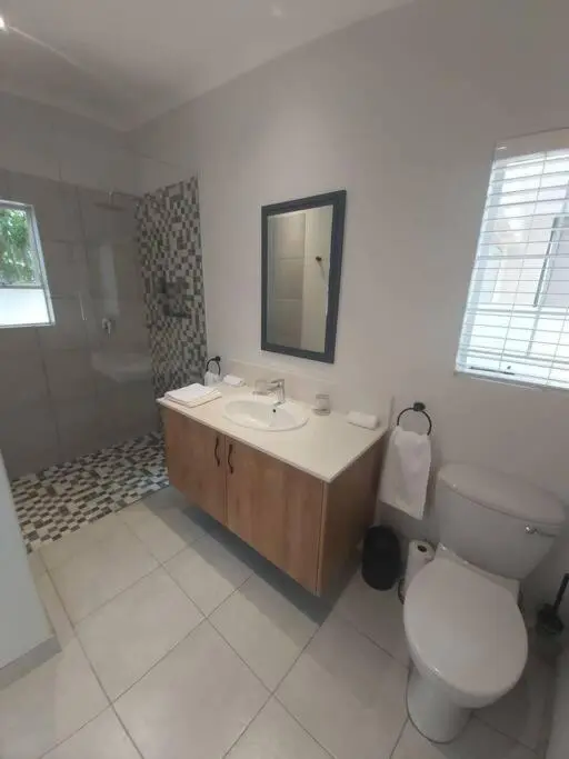 Image 4 of Fernpark Cottage, fresh & modern