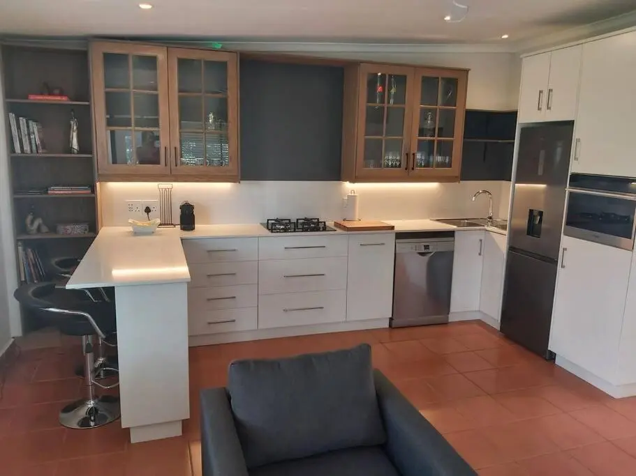 Image 2 of Fernpark Cottage, fresh & modern