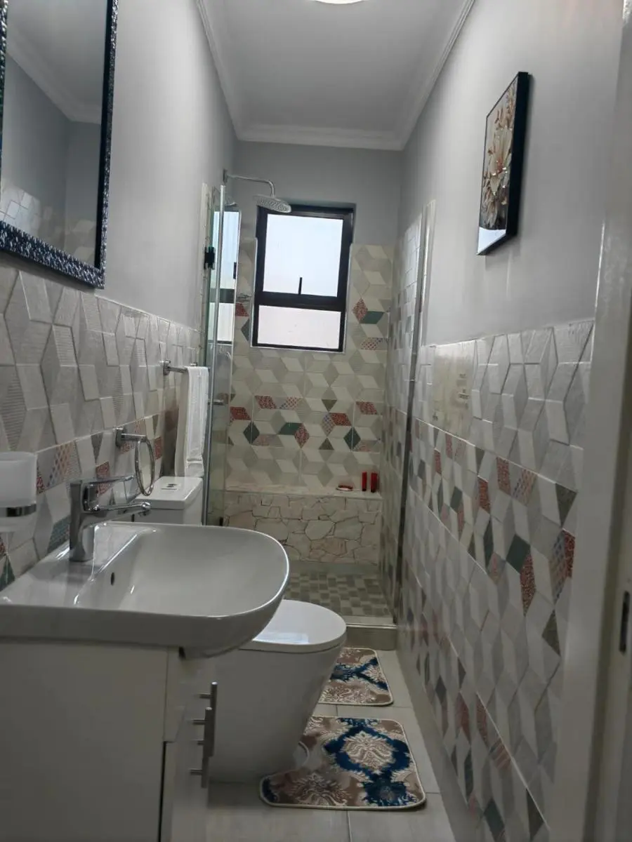 Image 5 of Fezeu’s Place