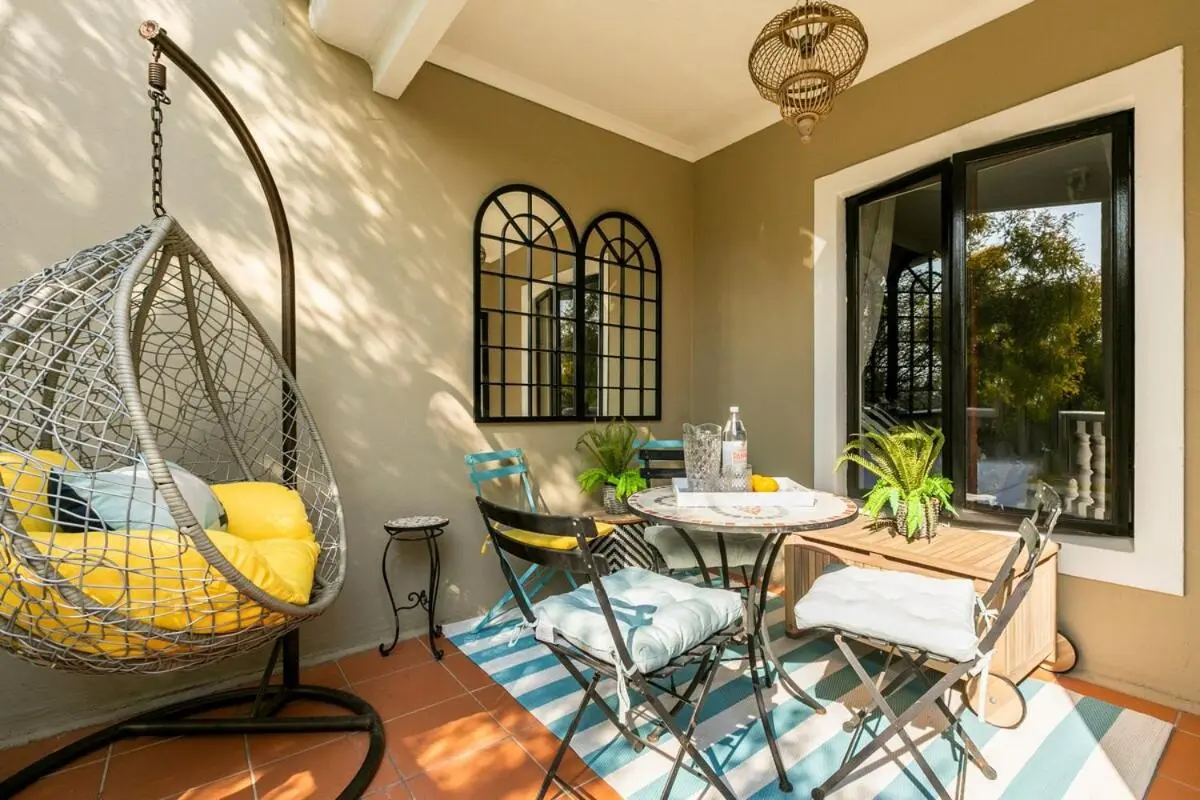 Image 4 of Firenza 1 Bed Apartment on Top Floor 1km to Mandela Sq